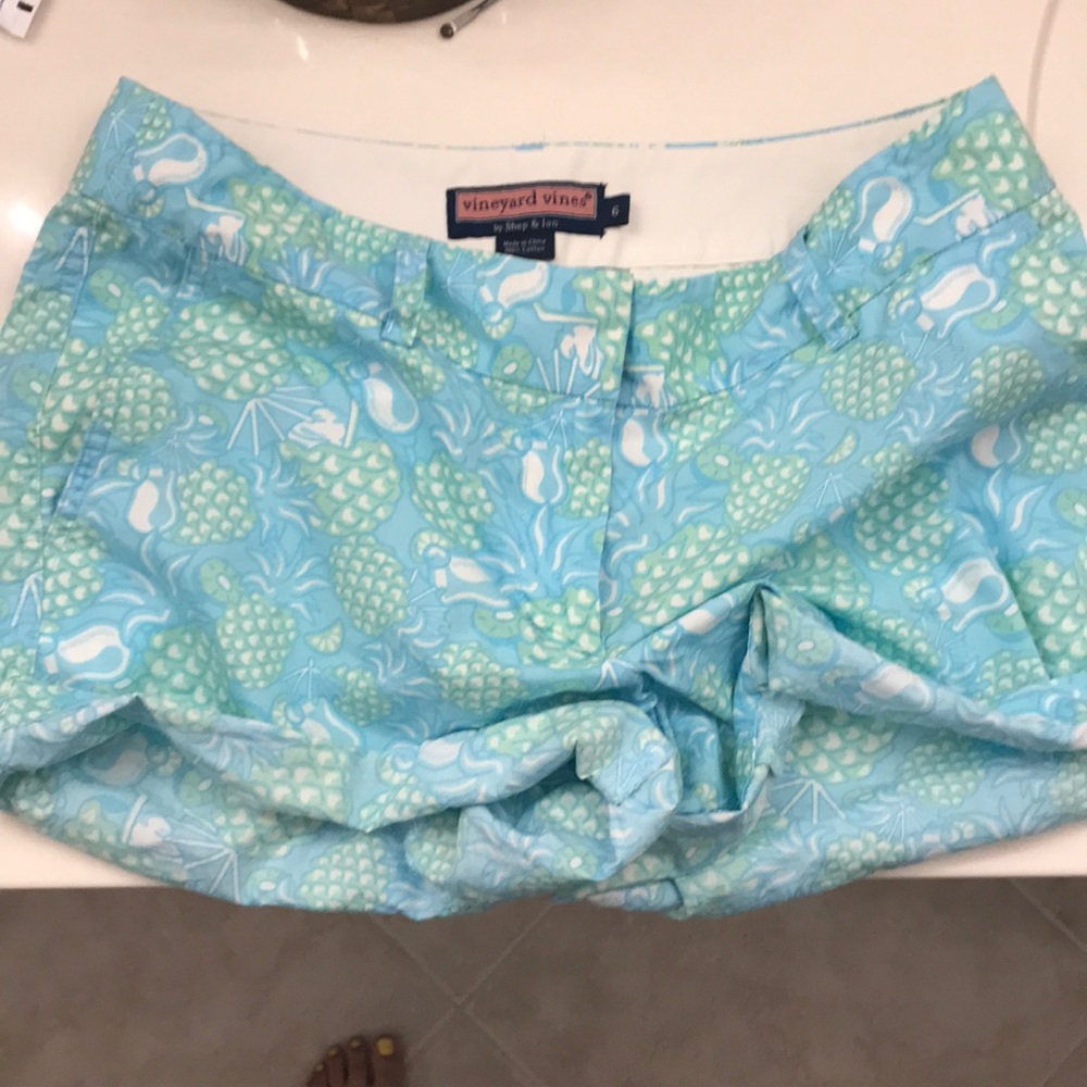 Vineyard Vines Shorts 4